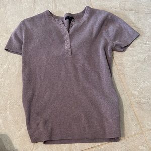 Gap shirt